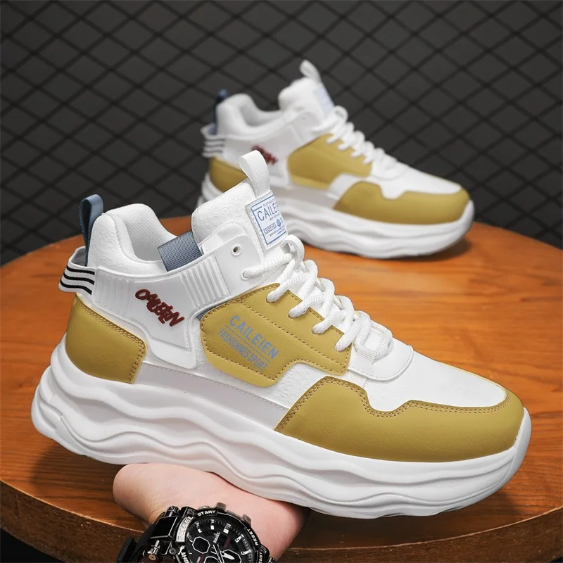 Men's High-Top Breathable Sports Shoes Autumn 2025 Trendy Thick Bottom Casual Dad Shoes Youthful Korean Style Synthetic Leather
Men's High-Top Breathable Sports Shoes Autumn 2025 Trendy Thick Bottom Casual Dad Shoes Youthful Korean Style Synthetic Leather