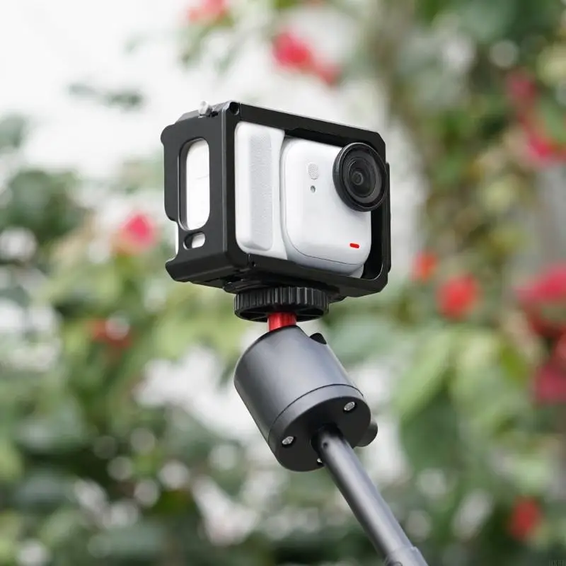 Universal Metal Housing For Go With 360 Degree Adjustable Ball Head And Mount HX5E
Universal Metal Housing For Go With 360 Degree Adjustable Ball Head And Mount HX5E