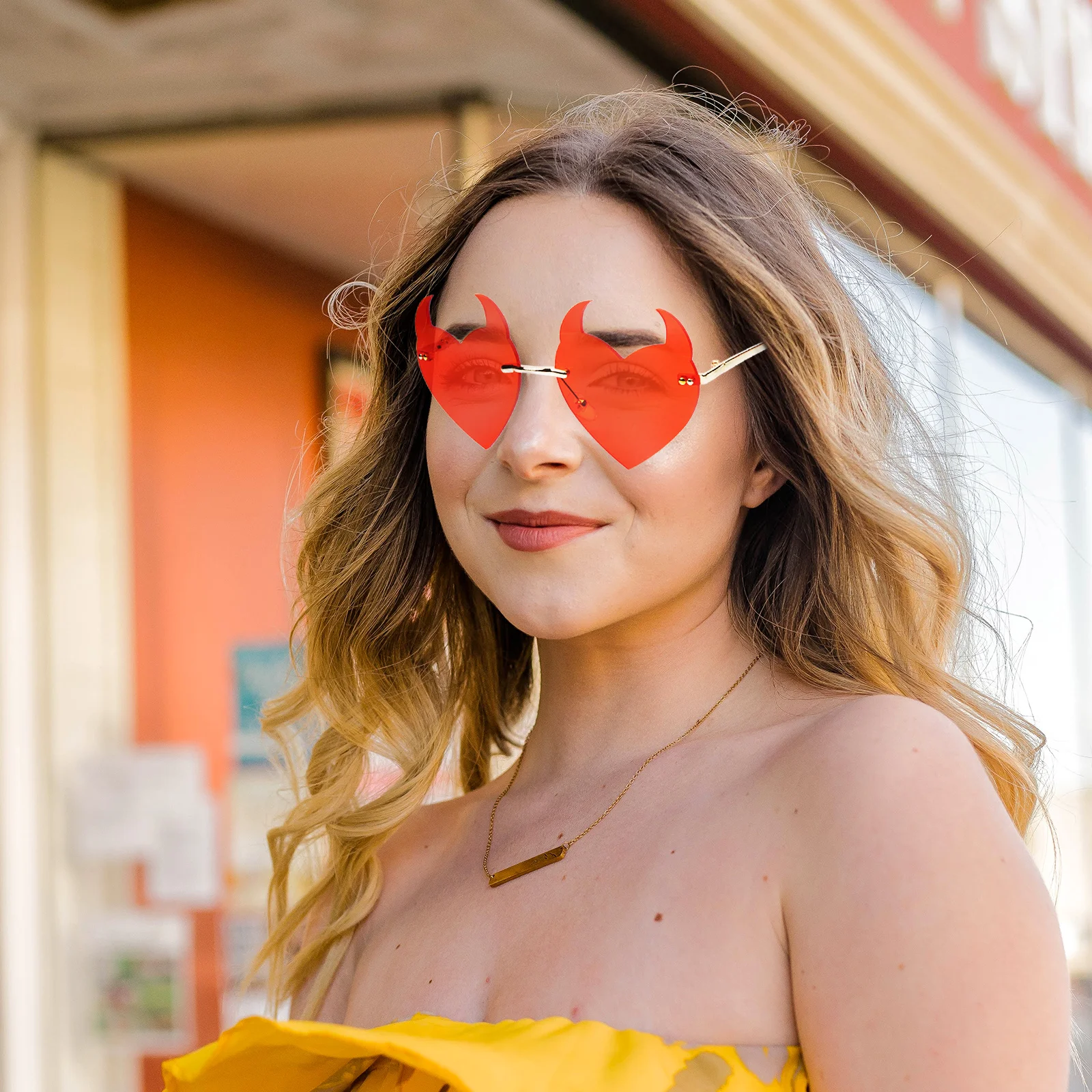 Rimless Sunglasses for Women Men Heart Shaped Metal Frameless Glasses Party Fashion UV400 Protection Trendy Accessories
Rimless Sunglasses for Women Men Heart Shaped Metal Frameless Glasses Party Fashion UV400 Protection Trendy Accessories