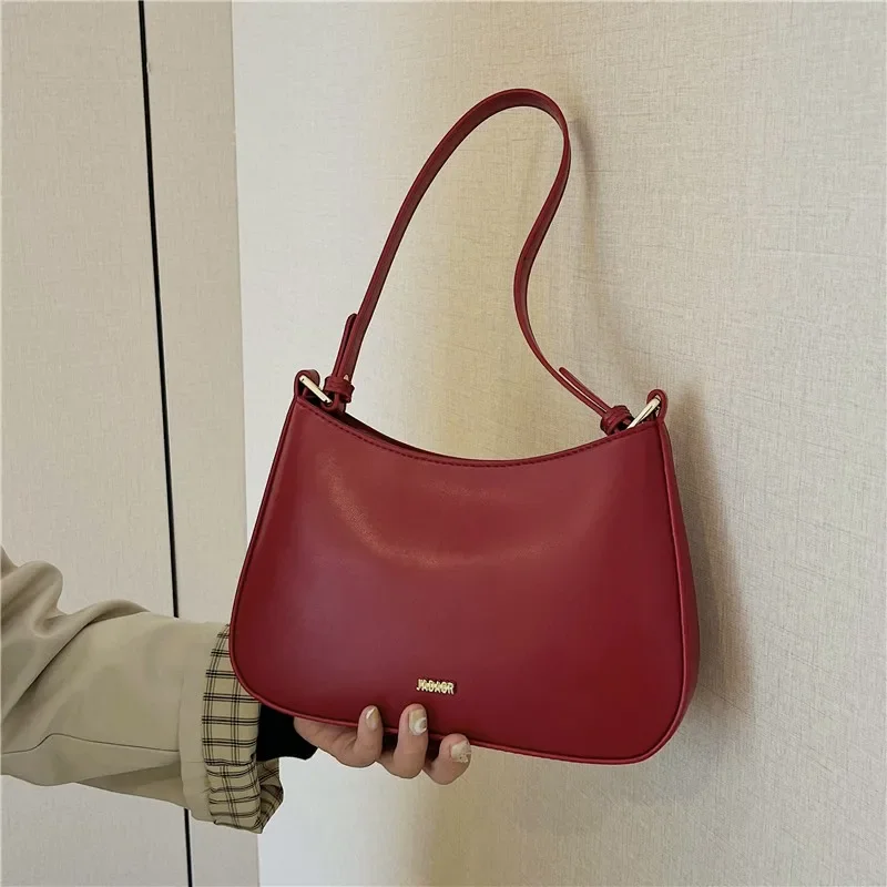 New Fashion Zipper Women's Crossbody Bag With Chain Strap, Luxury Leather Handbag, Shoulder Bag For Evening Party
New Fashion Zipper Women's Crossbody Bag With Chain Strap, Luxury Leather Handbag, Shoulder Bag For Evening Party