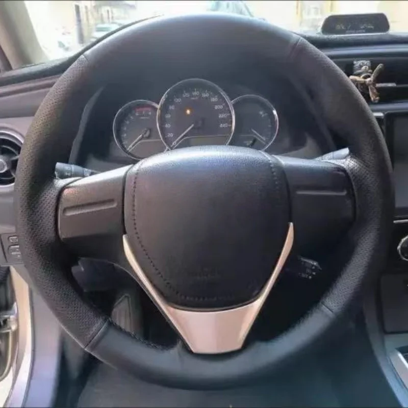 Изготовленный на заказ чехол на руль из кожи из микрофибры для Toyota 2013-2018 Corolla iM 2017-2018 Corolla 2014-2019
Изготовленный на заказ чехол на руль из кожи из микрофибры для Toyota 2013-2018 Corolla iM 2017-2018 Corolla 2014-2019
