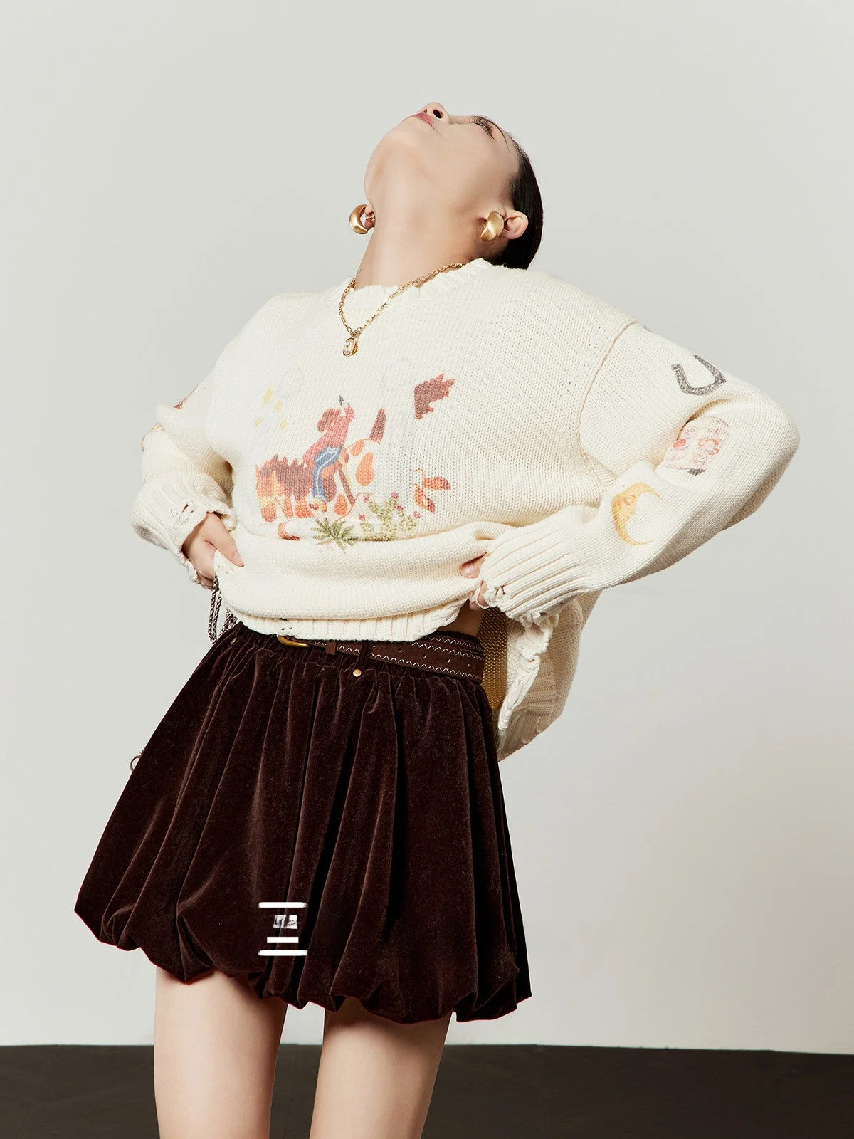 Loose Knitted White Sweater for Women by Zhou Li Wu Winter 2025 New Sle Dr Weaving Vintage Sle Long Sve Plant Flora...
Loose Knitted White Sweater for Women by Zhou Li Wu Winter 2025 New Sle Dr Weaving Vintage Sle Long Sve Plant Flora...