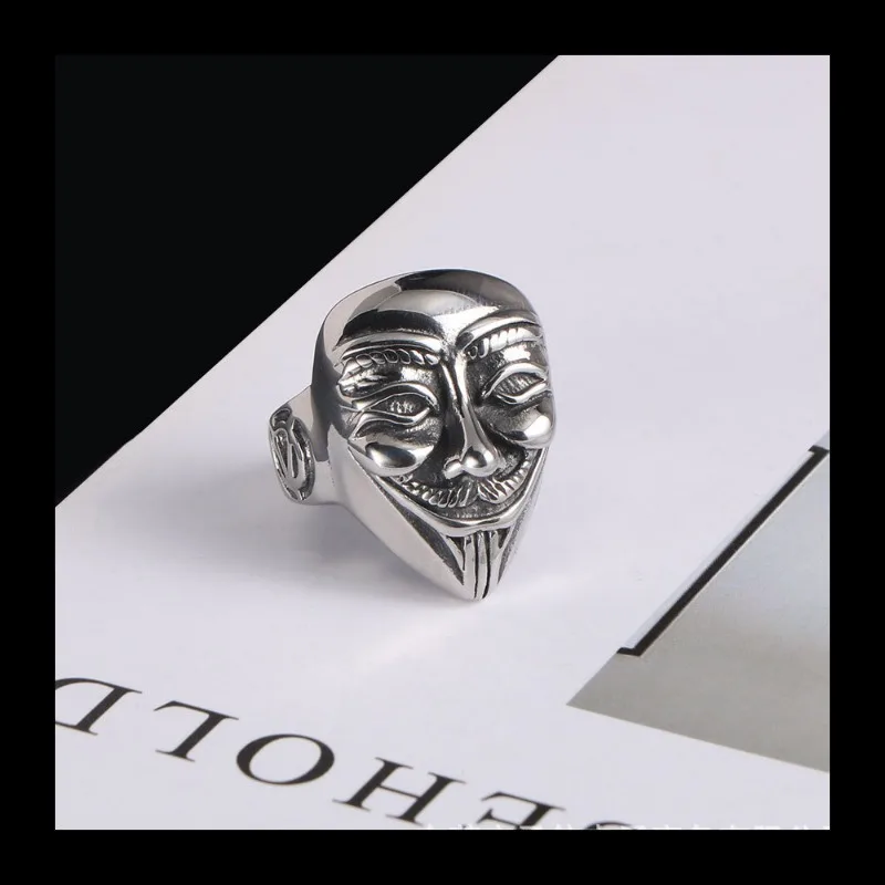 Модные мужские украшения, кольцо из титановой стали старого и черного цвета, кольцо из нержавеющей стали в Дунгуане SA943.
Модные мужские украшения, кольцо из титановой стали старого и черного цвета, кольцо из нержавеющей стали в Дунгуане SA943.