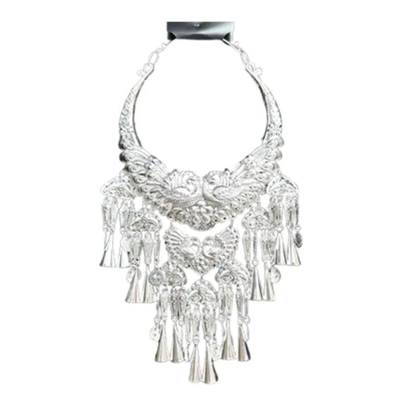 Chinese Silver Miao Necklace Accessories Ethnic Minority Dance Wear Alloy Tassel Hanging Props Retro Dress Up
Chinese Silver Miao Necklace Accessories Ethnic Minority Dance Wear Alloy Tassel Hanging Props Retro Dress Up