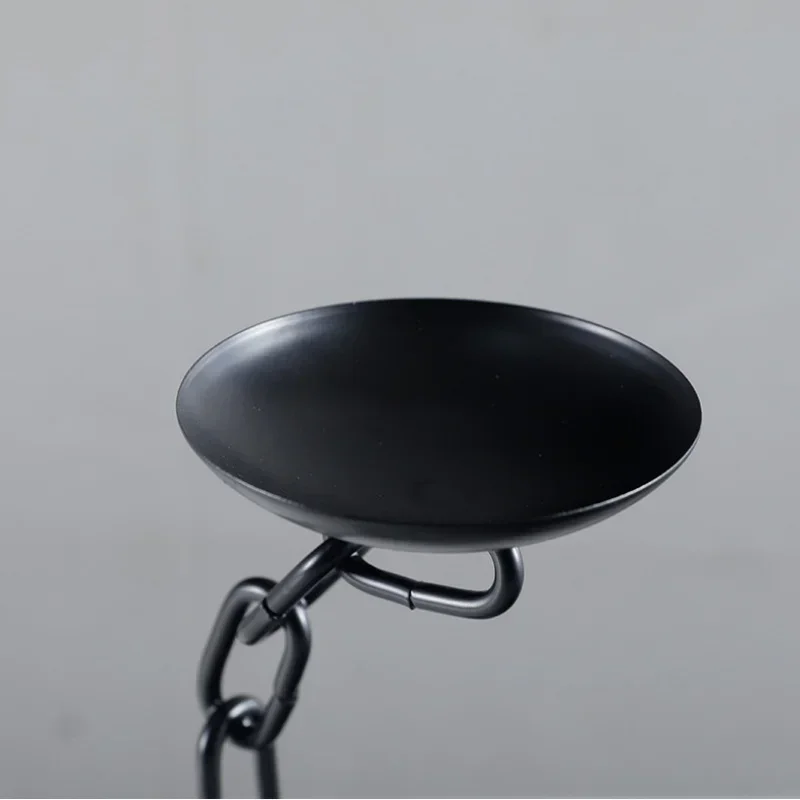 u11Metal Candle Holder Vintage Chain Candlestick Chain Candlestick Entangle Candle Stick Holder Home Decoration Accessories
u11Metal Candle Holder Vintage Chain Candlestick Chain Candlestick Entangle Candle Stick Holder Home Decoration Accessories