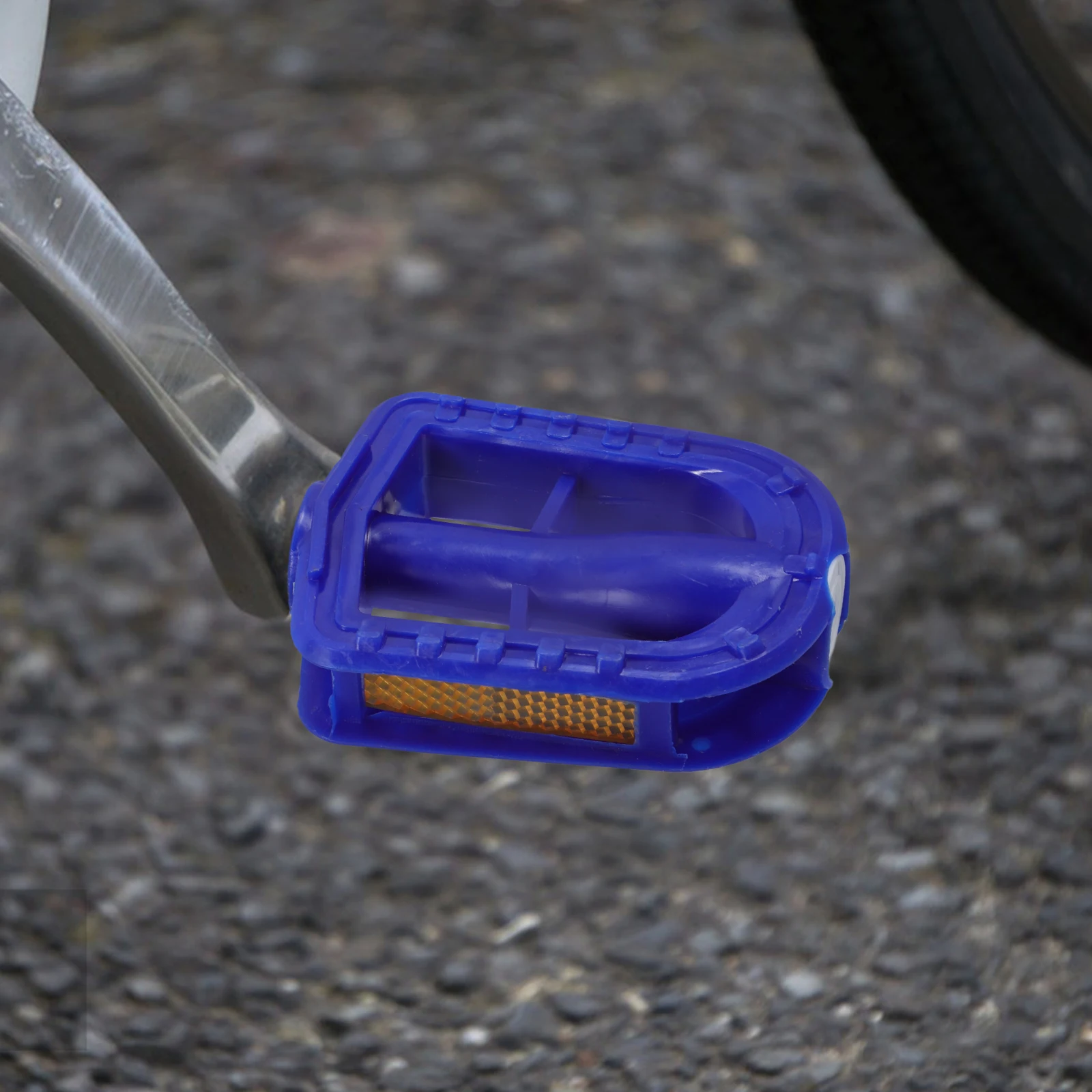 Non-slip Bike Pedal for Kids Lightweight Children Cycling Anti-slip Surface Safe Driving Suitable Mountain Road Bicycles
Non-slip Bike Pedal for Kids Lightweight Children Cycling Anti-slip Surface Safe Driving Suitable Mountain Road Bicycles