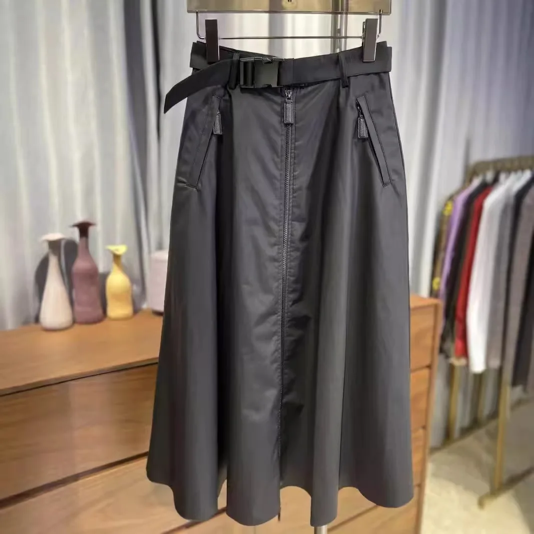 Women's Spring/Summer Belt Nylon High Waist pleated Umbrella Mid length Skirt Casual Fashion Versatile
Women's Spring/Summer Belt Nylon High Waist pleated Umbrella Mid length Skirt Casual Fashion Versatile