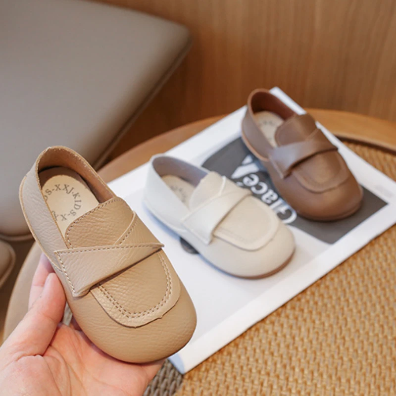 2024 Girl Princess Shoes Spring Autumn Soft Bottom Kids Leather Shoe Fashion Causal Slip-on Children's Flats Non-slip Versatile
2024 Girl Princess Shoes Spring Autumn Soft Bottom Kids Leather Shoe Fashion Causal Slip-on Children's Flats Non-slip Versatile