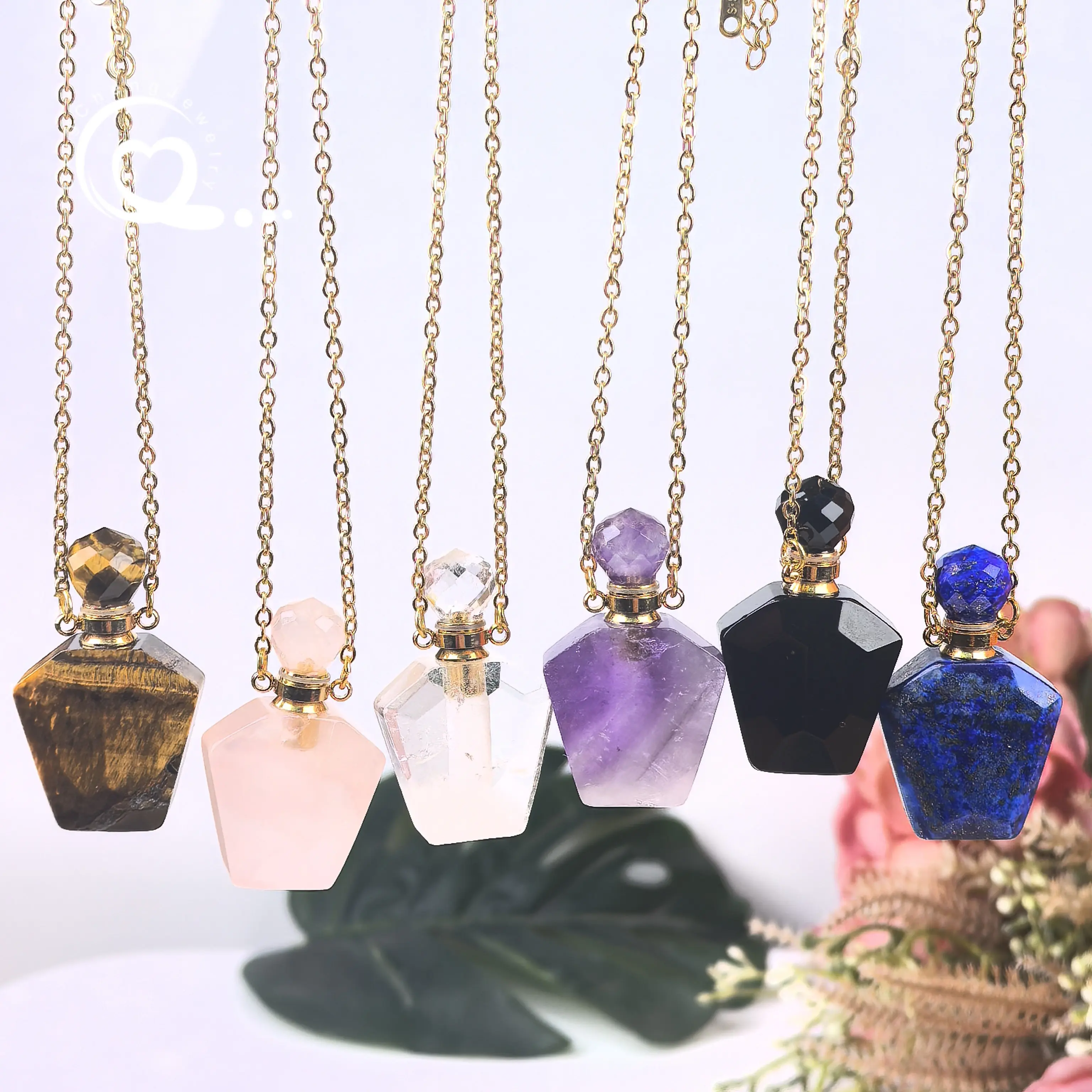 Faceted Quartz Lapis Perfume Bottle Pendant Necklace Crystal Amethyst Essential Oil Diffuser Vial Women Fashion Jewelry QC1166
Faceted Quartz Lapis Perfume Bottle Pendant Necklace Crystal Amethyst Essential Oil Diffuser Vial Women Fashion Jewelry QC1166