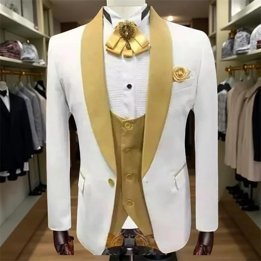 Формальные мужские костюмы на свадьбу, приталенный смокинг жениха с золотым жилетом, комплект из 3-х предметов, мужской модный костюм на заказ, куртка, брюки 
Формальные мужские костюмы на свадьбу, приталенный смокинг жениха с золотым жилетом, комплект из 3-х предметов, мужской модный костюм на заказ, куртка, брюки