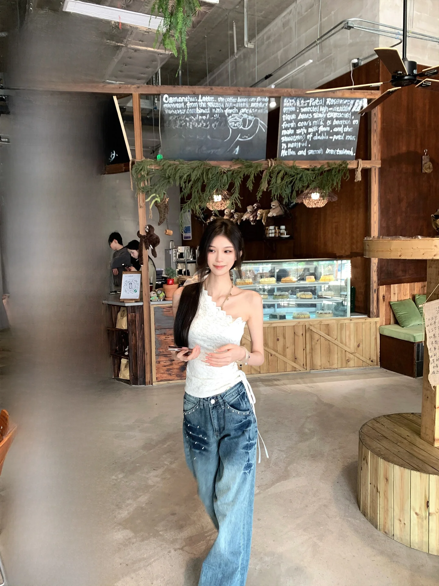 High Waist Bell Bottom Jeans Gradient Color Rivet American Casual Style Versatile Loose Fit Ladies Jeans Cotton Polyester Blend
High Waist Bell Bottom Jeans Gradient Color Rivet American Casual Style Versatile Loose Fit Ladies Jeans Cotton Polyester Blend
