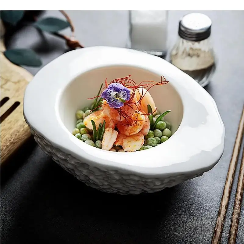 Simple White Special-shaped Ceramic Dinner Plate Salad Dessert Household Tableware Egg-shaped Insulation Bowl Kitchen
Simple White Special-shaped Ceramic Dinner Plate Salad Dessert Household Tableware Egg-shaped Insulation Bowl Kitchen