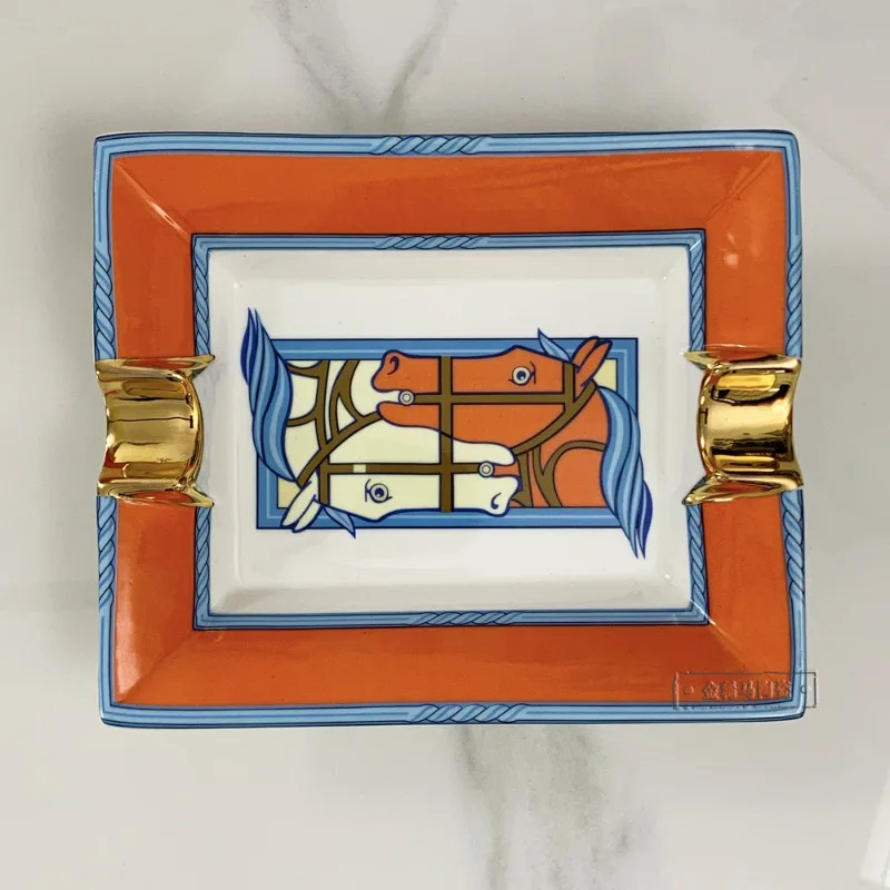 Инновационная портативная пепельница для сигар, набор аксессуаров для сигар, полный инструмент, подарочная коробка для любителей сигар на работе
Инновационная портативная пепельница для сигар, набор аксессуаров для сигар, полный инструмент, подарочная коробка для любителей сигар на работе