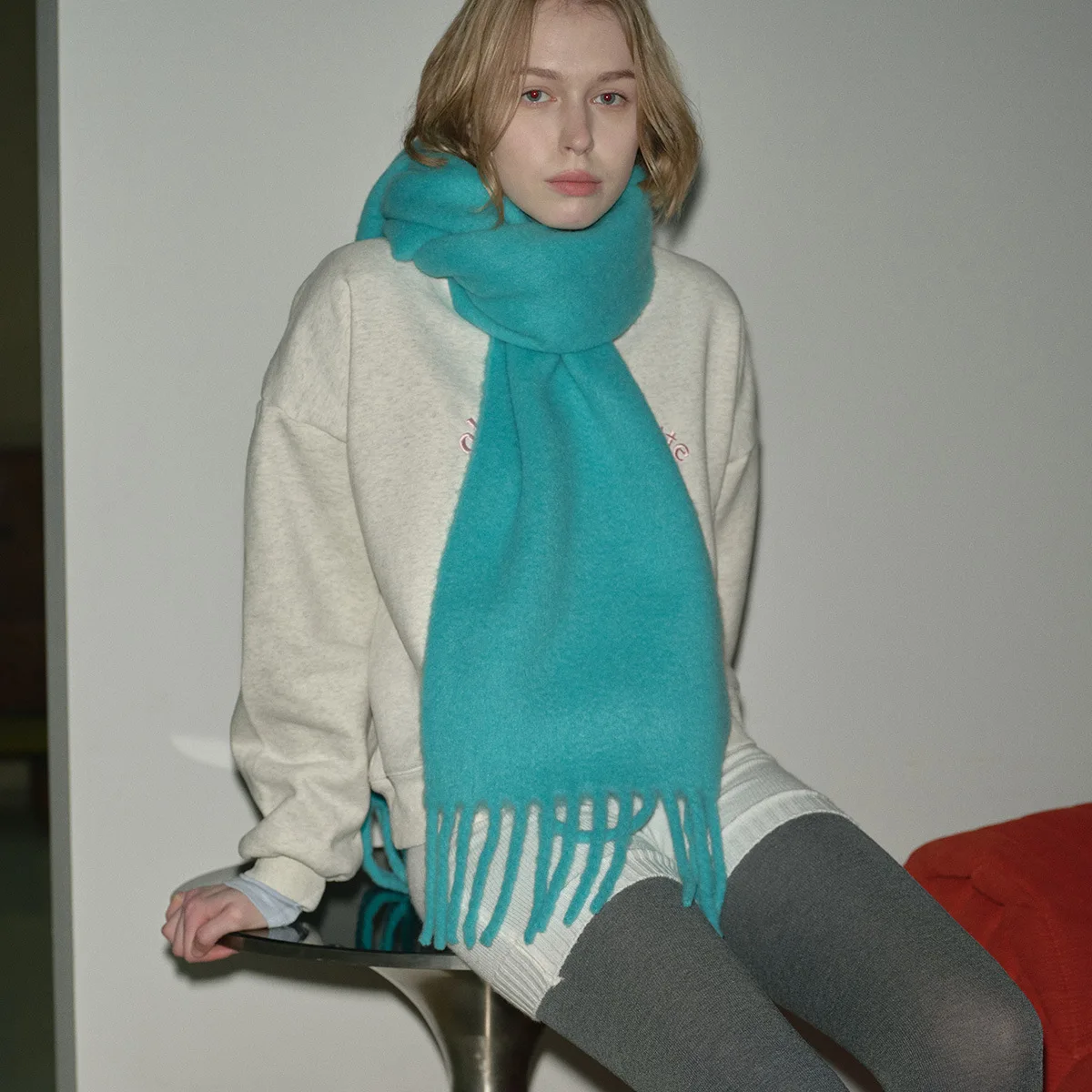 Mint Green Snow Bud Powder Pure Color 20 Wool Blend Scarf Women's Winter Soft Atmosphere Feeling Neck Warmer Fashion Accessory
Mint Green Snow Bud Powder Pure Color 20 Wool Blend Scarf Women's Winter Soft Atmosphere Feeling Neck Warmer Fashion Accessory