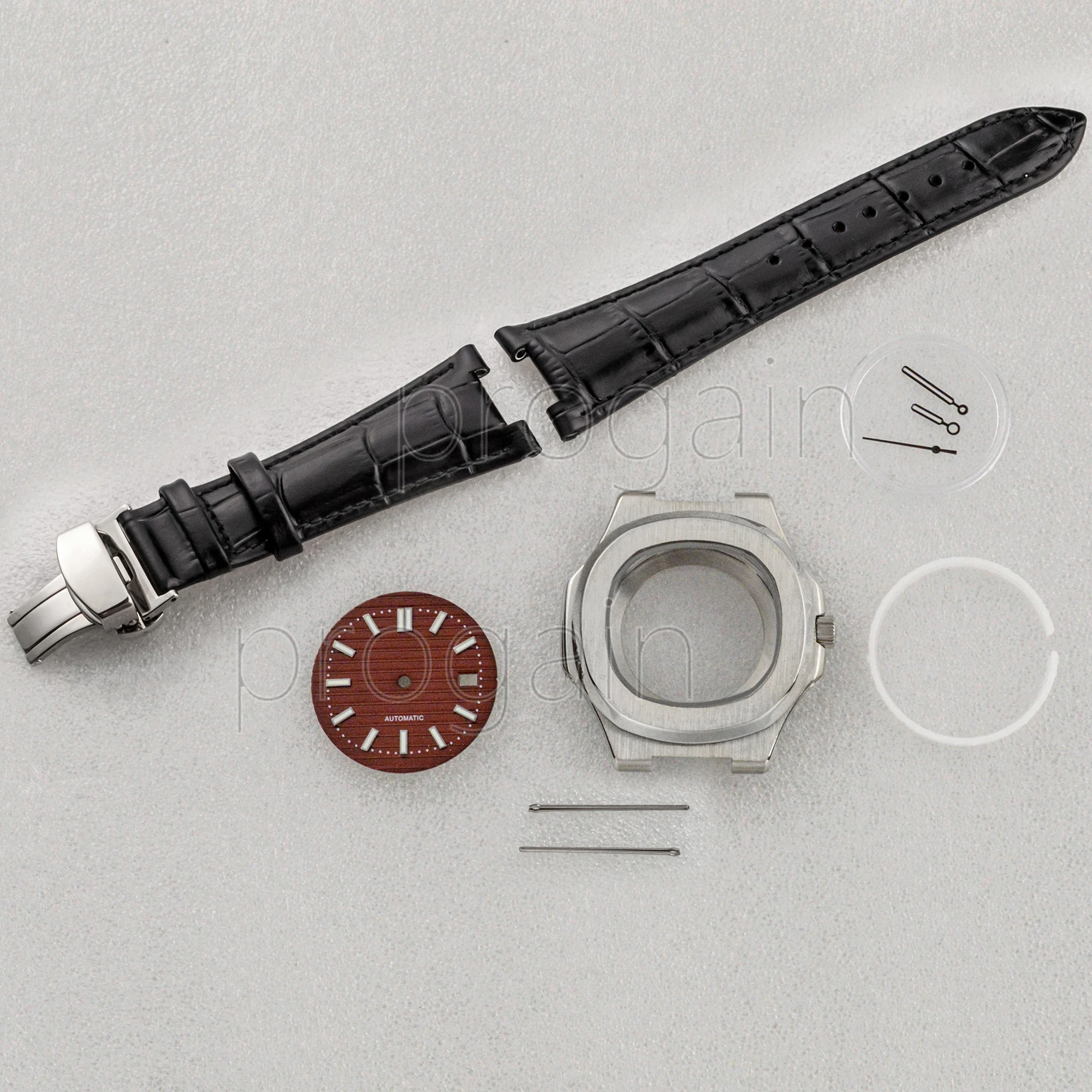 41mm Stainless Steel Case Genuine Leather 25mm Strap Sapphire Glass Fit NH35 Mechanical Movement for Nautilus Watch Case
41mm Stainless Steel Case Genuine Leather 25mm Strap Sapphire Glass Fit NH35 Mechanical Movement for Nautilus Watch Case