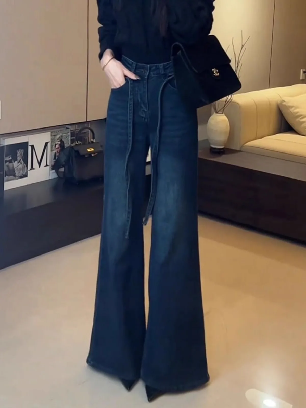 Deep Blue Bell Bottom Jeans Women's Fashionable Retro High Waist Slimming Stretchy Winter New Arrival Casual Commute Style
Deep Blue Bell Bottom Jeans Women's Fashionable Retro High Waist Slimming Stretchy Winter New Arrival Casual Commute Style