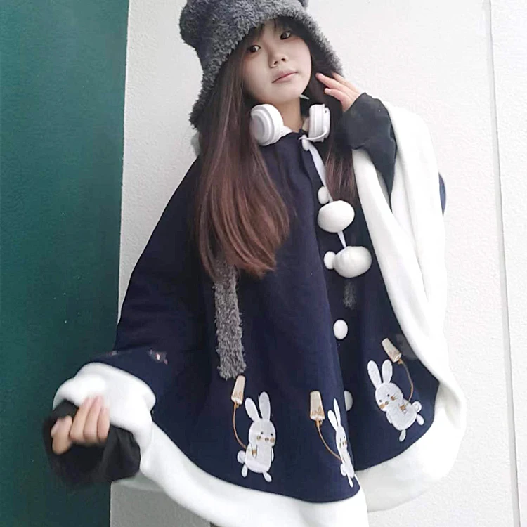 Утепленное шерстяное пальто-накидка с капюшоном для пар, зимнее, теплое, в стиле «Демон-охотник на молочный чай: Спасательный кролик»
Утепленное шерстяное пальто-накидка с капюшоном для пар, зимнее, теплое, в стиле «Демон-охотник на молочный чай: Спасательный кролик»