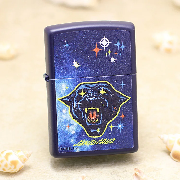 Genuine Zippo Starry Wolf oil lighter copper windproof cigarette Kerosene lighters Gift with anti-counterfeiting code
Genuine Zippo Starry Wolf oil lighter copper windproof cigarette Kerosene lighters Gift with anti-counterfeiting code
