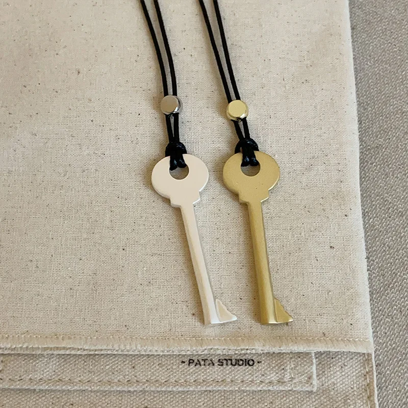 Minar Creative Matte Color Metal Key Pendant Necklaces for Women Girls Adjustable Long Wax Rope Sweater Chain Chokers Wholesale
Minar Creative Matte Color Metal Key Pendant Necklaces for Women Girls Adjustable Long Wax Rope Sweater Chain Chokers Wholesale