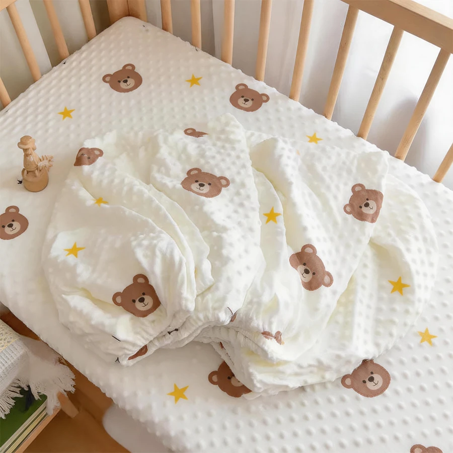 1Pc Bean Print Fitted Sheet, Soft and Breathable 3D Bean Material, High Elasticity Fitted Baby Sheet, Cartoon Animal Print Toddler Bed Cover, Comfortable and Soft, Machine Washable, Suitable for Both Boys and Girls, Fits Standard Crib and Toddler Mattress
1Pc Bean Print Fitted Sheet, Soft and Breathable 3D Bean Material, High Elasticity Fitted Baby Sheet, Cartoon Animal Print Toddler Bed Cover, Comfortable and Soft, Machine Washable, Suitable for Both Boys and Girls, Fits Standard Crib and Toddler Mattress