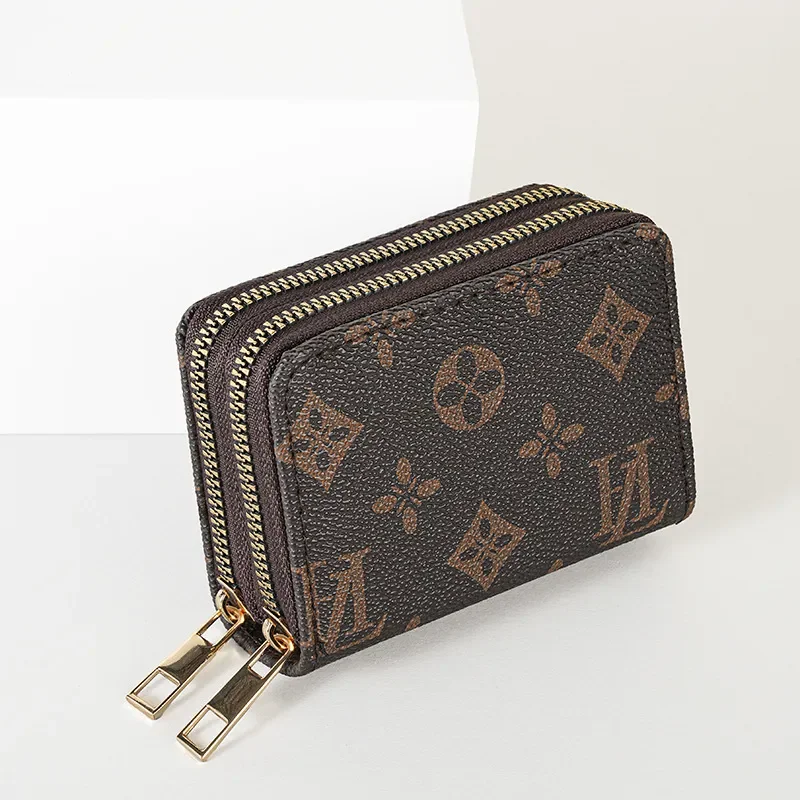 Women's wallet with dual zippers, European and American retro style, compact and compact, with multiple card slots, fashionable
Women's wallet with dual zippers, European and American retro style, compact and compact, with multiple card slots, fashionable