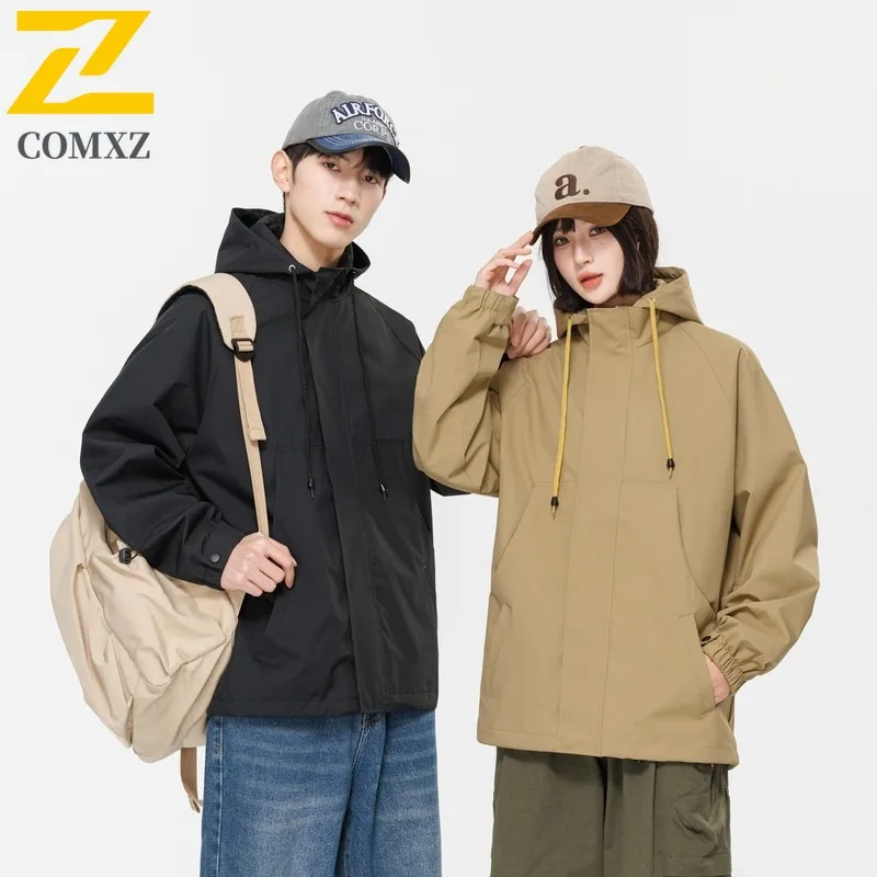 COMXZ Trendy Neutral Jacket Stand Collar Outdoor Adventure Wear Resistant Coat Camping Wear Resistant Lightweight Autumn Garment
COMXZ Trendy Neutral Jacket Stand Collar Outdoor Adventure Wear Resistant Coat Camping Wear Resistant Lightweight Autumn Garment