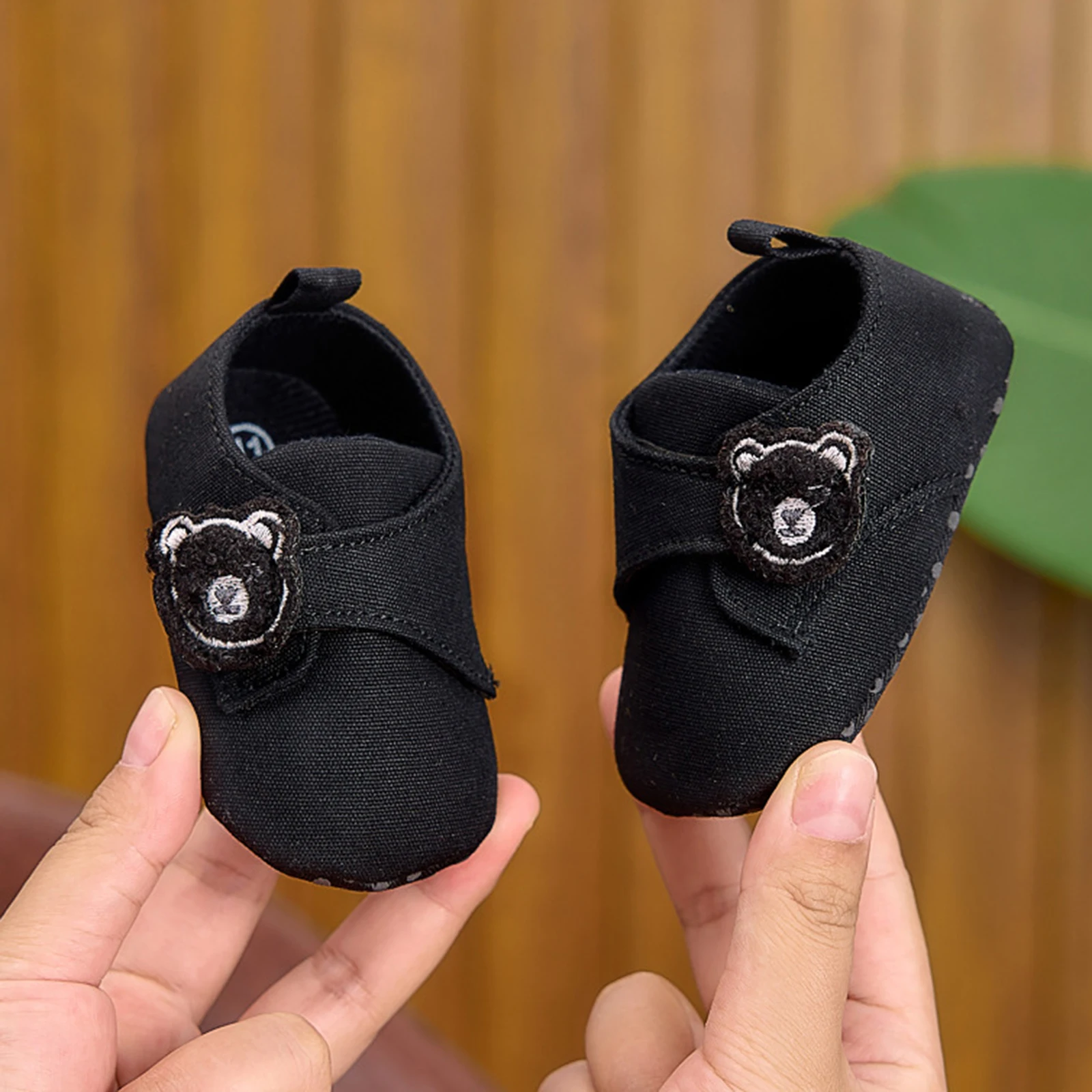 0-18months Toddler boys girls First Walking Shoes Cute Cartoon Animal Design Soft Sole Non-Slip Infant girls and boys Flat Shoes
0-18months Toddler boys girls First Walking Shoes Cute Cartoon Animal Design Soft Sole Non-Slip Infant girls and boys Flat Shoes