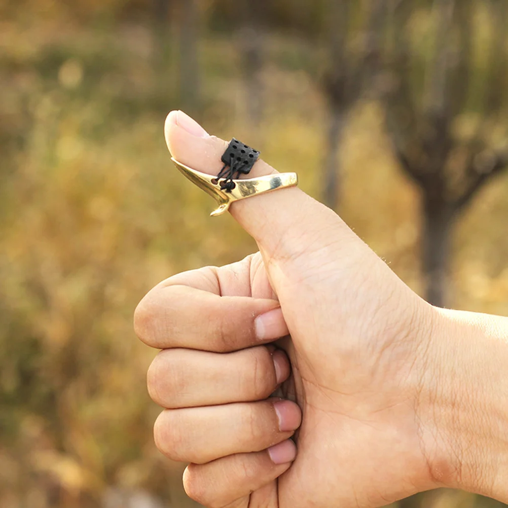 1Set Yellow Brass Archery Ring Ergonomic Design Comfortable Finger Protector for Traditional Archery Use Convenient Finger Ring
1Set Yellow Brass Archery Ring Ergonomic Design Comfortable Finger Protector for Traditional Archery Use Convenient Finger Ring