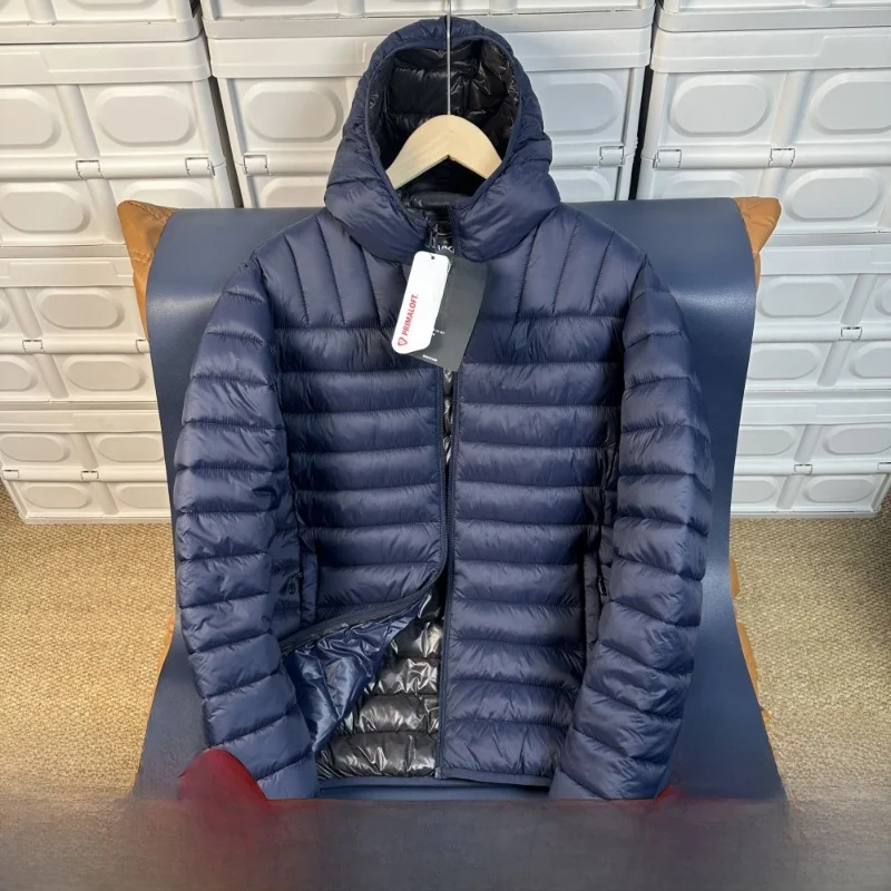 Высококачественная легкая уличная технологичная водонепроницаемая теплая мужская хлопковая куртка с капюшоном, модная городская стильная куртка приталенного кроя на молнии
Высококачественная легкая уличная технологичная водонепроницаемая теплая мужская хлопковая куртка с капюшоном, модная городская стильная куртка приталенного кроя на молнии