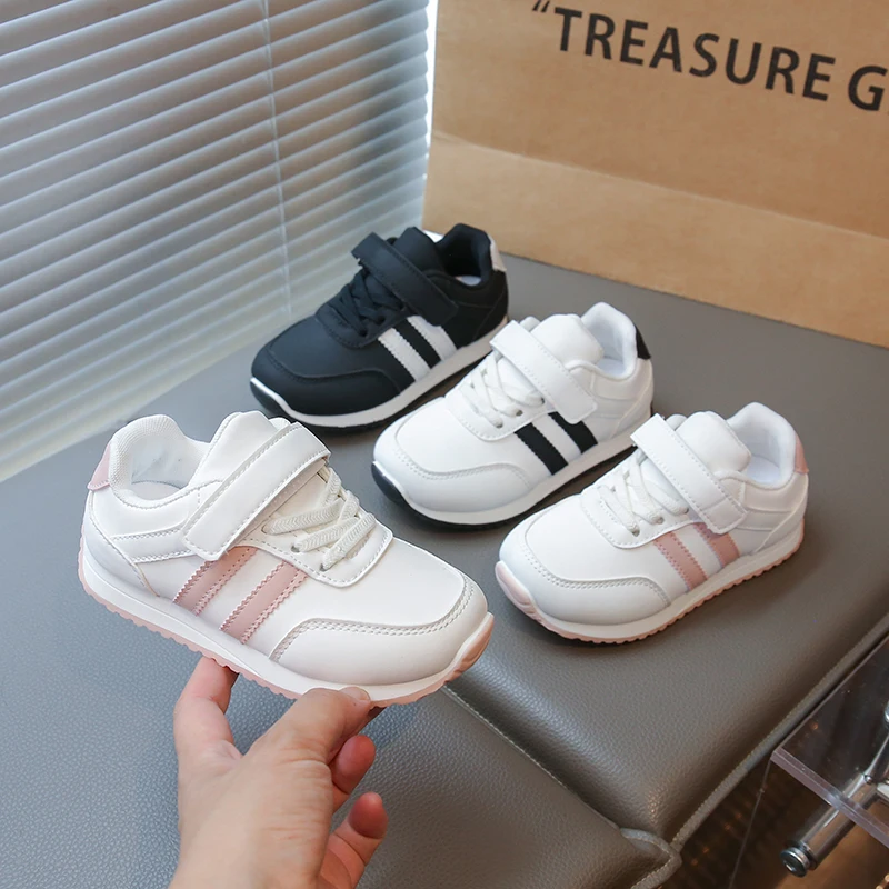 Children Leather Patchwork Sneaker 2025 Autumn New Soft Bottom Casual Shoes School Sports Sneakers for BoysGirls Chunky Sneakers
Children Leather Patchwork Sneaker 2025 Autumn New Soft Bottom Casual Shoes School Sports Sneakers for BoysGirls Chunky Sneakers