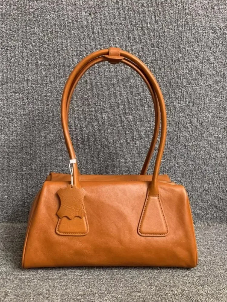 Genuine Leather Handbag Women Designer Single Shoulder Bag Zipper Solid Color Office Ladies Elegant Vintage Cowskin Armpit Bags
Genuine Leather Handbag Women Designer Single Shoulder Bag Zipper Solid Color Office Ladies Elegant Vintage Cowskin Armpit Bags