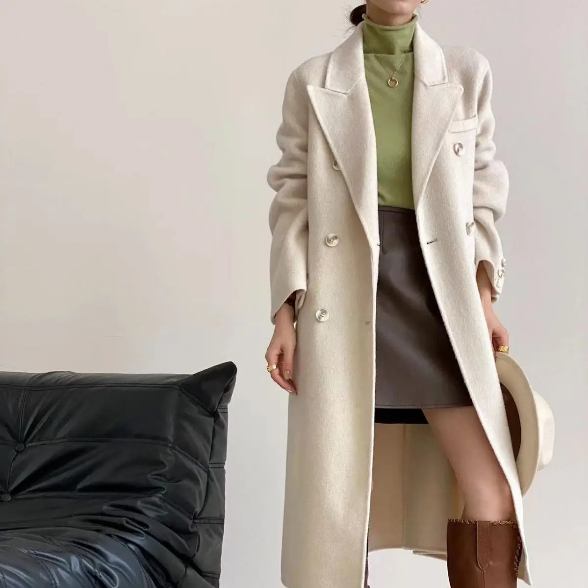 Double Sided Cashmere Sweater Women's New Wool Loose Double Breasted Long Suit Woolen Jacket
Double Sided Cashmere Sweater Women's New Wool Loose Double Breasted Long Suit Woolen Jacket