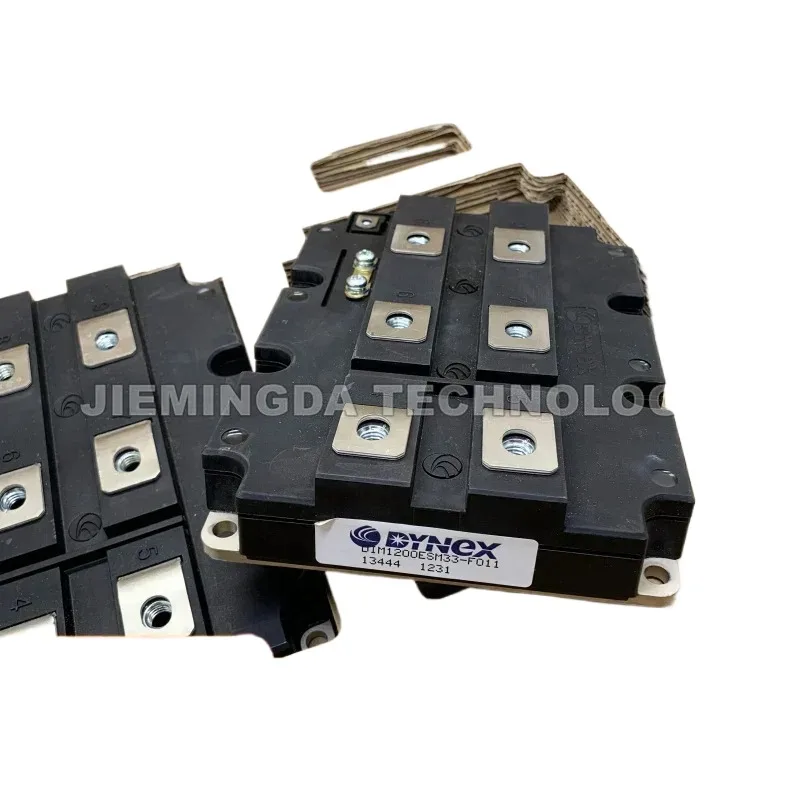 DIM800DCM17-A076 DIM800DDM17-A000 DIM800DDM17-A014 DIM800ECM33-F076 DIM800DDS17 DIM800ECM33-F DIM200WKS12-A FZ600R65 IGBT Module
DIM800DCM17-A076 DIM800DDM17-A000 DIM800DDM17-A014 DIM800ECM33-F076 DIM800DDS17 DIM800ECM33-F DIM200WKS12-A FZ600R65 IGBT Module