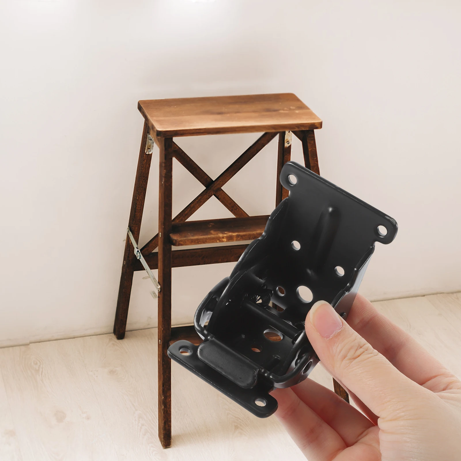 2Pcs Self Locking Folding Hinges Heavy Duty 90 Degree Foldable Table Hinges for Furniture DIY Folding Legs Extensions
2Pcs Self Locking Folding Hinges Heavy Duty 90 Degree Foldable Table Hinges for Furniture DIY Folding Legs Extensions