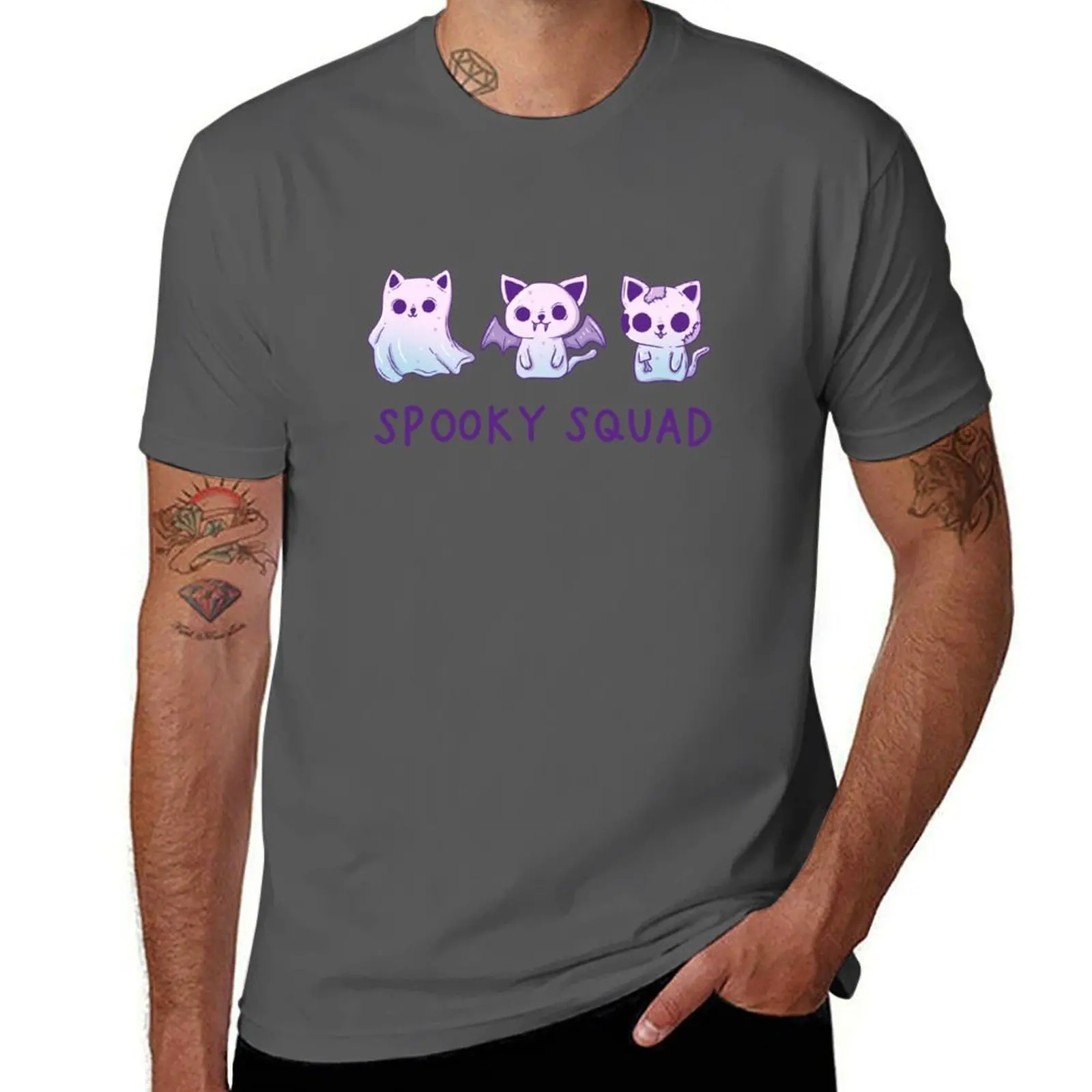 Feline Spooky Frights Squad: Рабочая рубашка с коротким рукавом (футболка)
Feline Spooky Frights Squad: Рабочая рубашка с коротким рукавом (футболка)