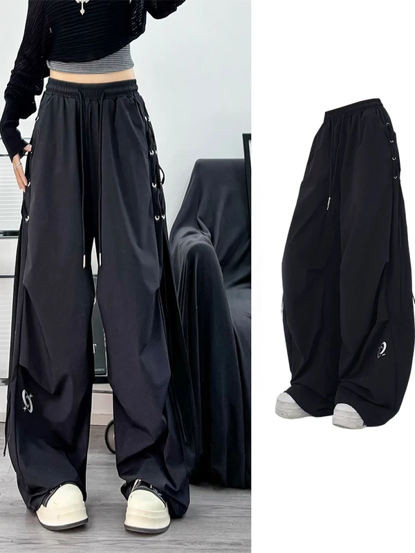 Американские ретро-брюки-карго женские, свободные, с широкими штанинами, осенние, новые, повседневные, с высокой талией, на молнии, из другого материала
Американские ретро-брюки-карго женские, свободные, с широкими штанинами, осенние, новые, повседневные, с высокой талией, на молнии, из другого материала