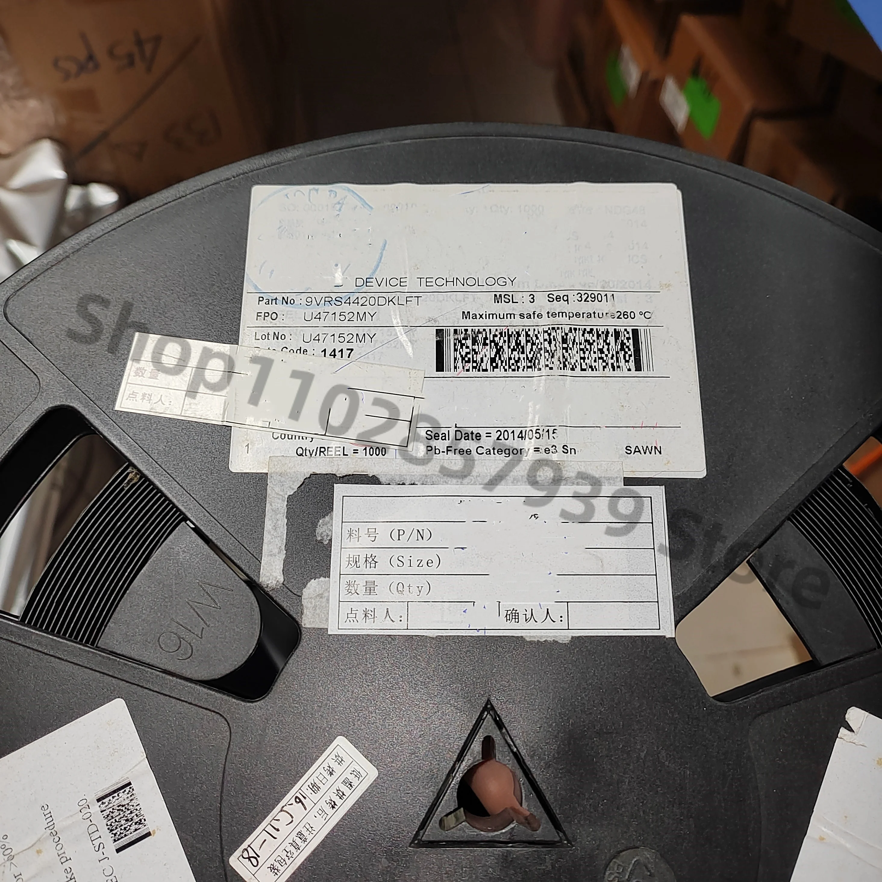 5 шт./лот 9VRS4420DKLFT VRS4420DKLFT QFN-48 таймер, оригинальное место
5 шт./лот 9VRS4420DKLFT VRS4420DKLFT QFN-48 таймер, оригинальное место