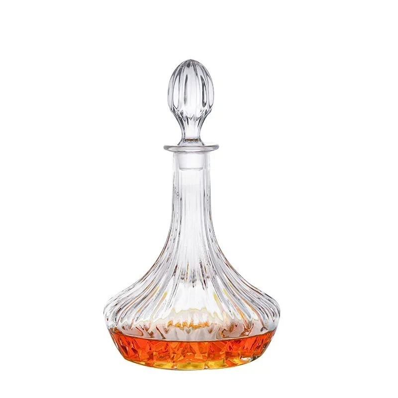 800ML luxury fashion barware crystal lead-free glass whiskey decanter for Liquor Scotch Bourbon
800ML luxury fashion barware crystal lead-free glass whiskey decanter for Liquor Scotch Bourbon