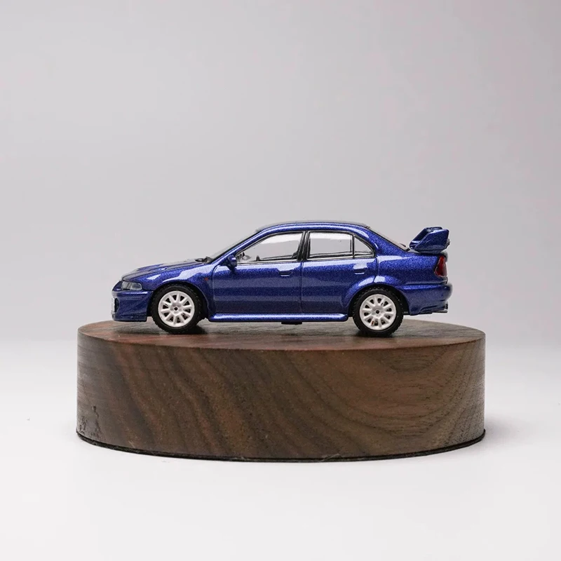 TW Tarmac Works 1:64 Lancer Evo VI Alloy Car Model Classics Adult Souvenir Gift Static Display
TW Tarmac Works 1:64 Lancer Evo VI Alloy Car Model Classics Adult Souvenir Gift Static Display