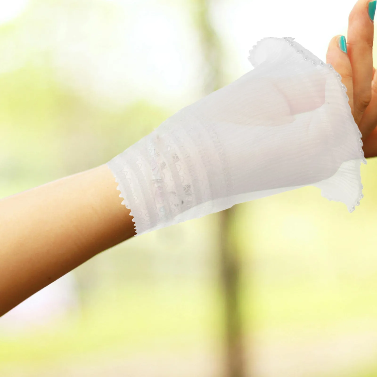 1Pair Floral Ruffle Cuffs Sleeve Fake Arm Sleeves Detachable Wrist Warmers for Women Bridal Accessories Elegant Layered Look
1Pair Floral Ruffle Cuffs Sleeve Fake Arm Sleeves Detachable Wrist Warmers for Women Bridal Accessories Elegant Layered Look
