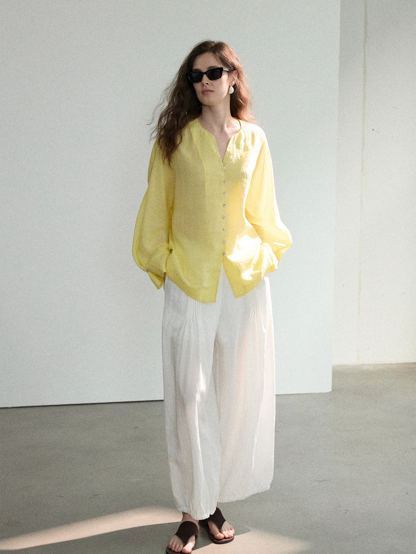 Moofeel Sun Protection Silk Batwing Sleeve Shirt Thin Sensation Commute Top Women's Fashion Summer 2026 Breathable L...
Moofeel Sun Protection Silk Batwing Sleeve Shirt Thin Sensation Commute Top Women's Fashion Summer 2026 Breathable L...
