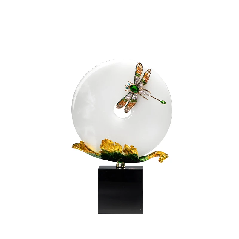 Light luxury high-end natural jade safety buckle, living room decoration, wine cabinet, Bogu rack, office ornament, leading high
Light luxury high-end natural jade safety buckle, living room decoration, wine cabinet, Bogu rack, office ornament, leading high