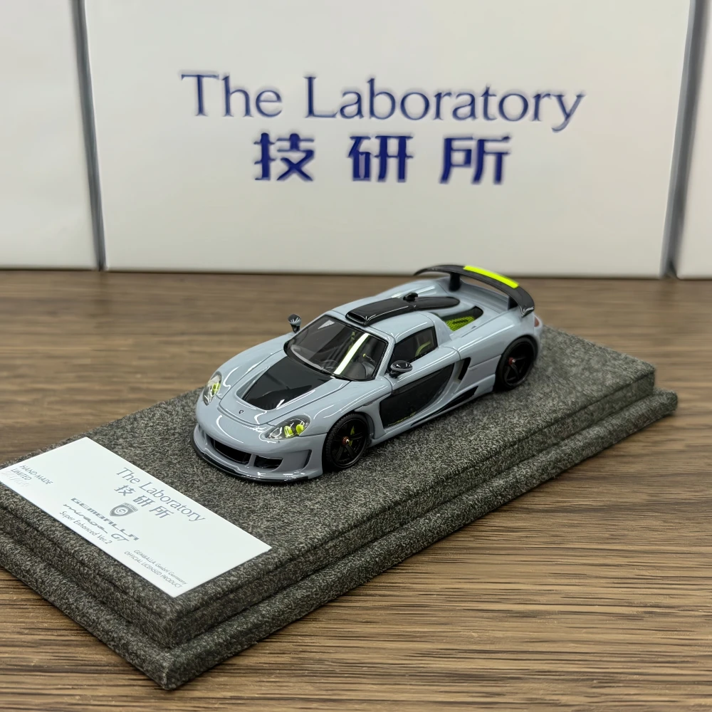 Лабораторная модель автомобиля MIRAGE GT из смолы, масштаб 1:64
Лабораторная модель автомобиля MIRAGE GT из смолы, масштаб 1:64
