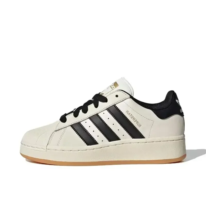 Adidas Originals Superstar XLG W Модные универсальные удобные низкие повседневные туфли для женщин Бежевый Черный ID5698
Adidas Originals Superstar XLG W Модные универсальные удобные низкие повседневные туфли для женщин Бежевый Черный ID5698