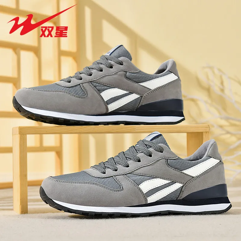 Outdoor walking shoes for men, highly breathable material, wear-resistant sneakers for travel camping and outdoor activities
Outdoor walking shoes for men, highly breathable material, wear-resistant sneakers for travel camping and outdoor activities