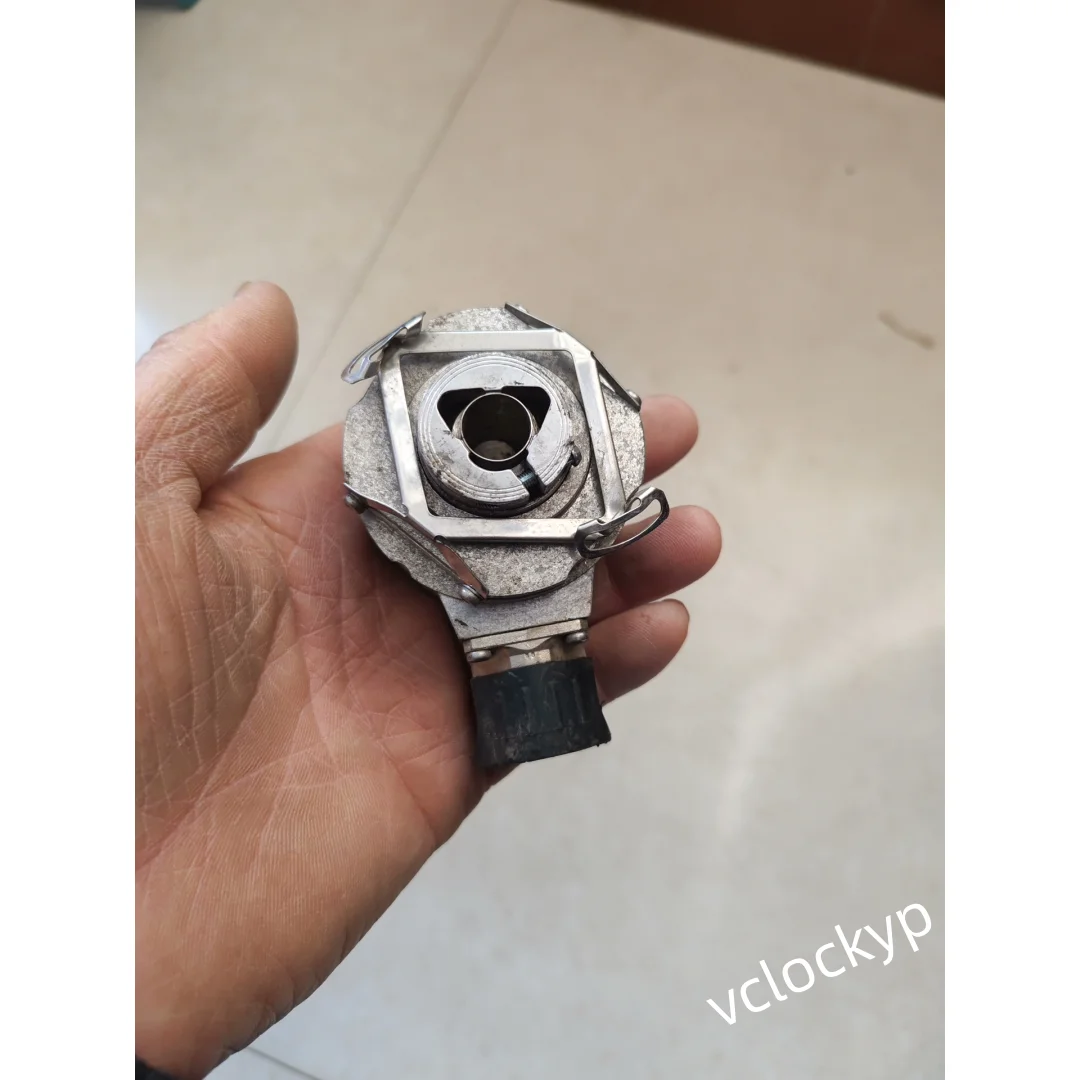 Heidenhain Absolute Encoder EQN 425 512 80S12-8M Rotary Encoder 631 715-24
Heidenhain Absolute Encoder EQN 425 512 80S12-8M Rotary Encoder 631 715-24