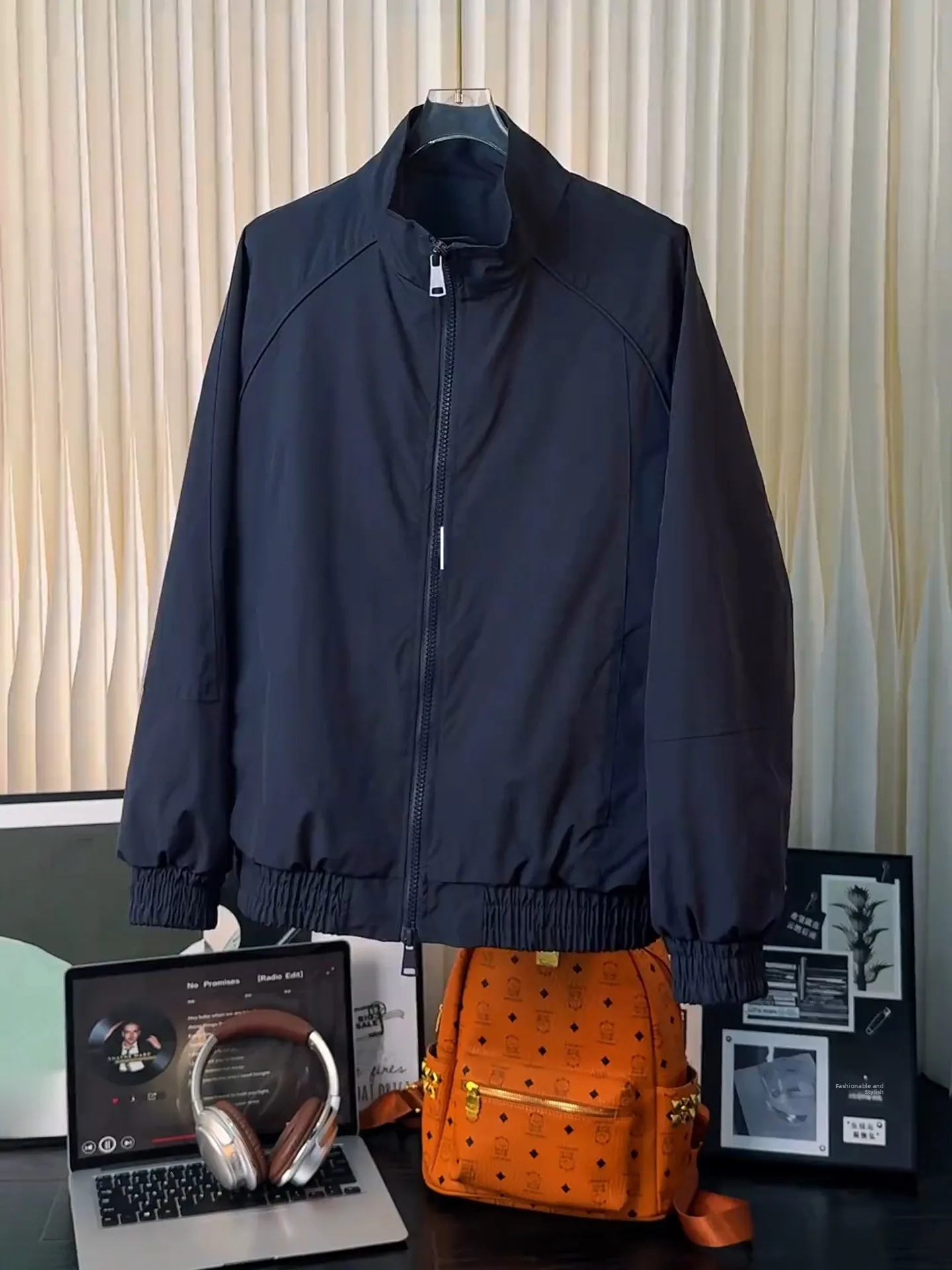 Trendy American Sle Flight Jaet in k Blue with Patchwork And Stand Collar for Men Spring Season Streetwear Baseball Coat
Trendy American Sle Flight Jaet in k Blue with Patchwork And Stand Collar for Men Spring Season Streetwear Baseball Coat