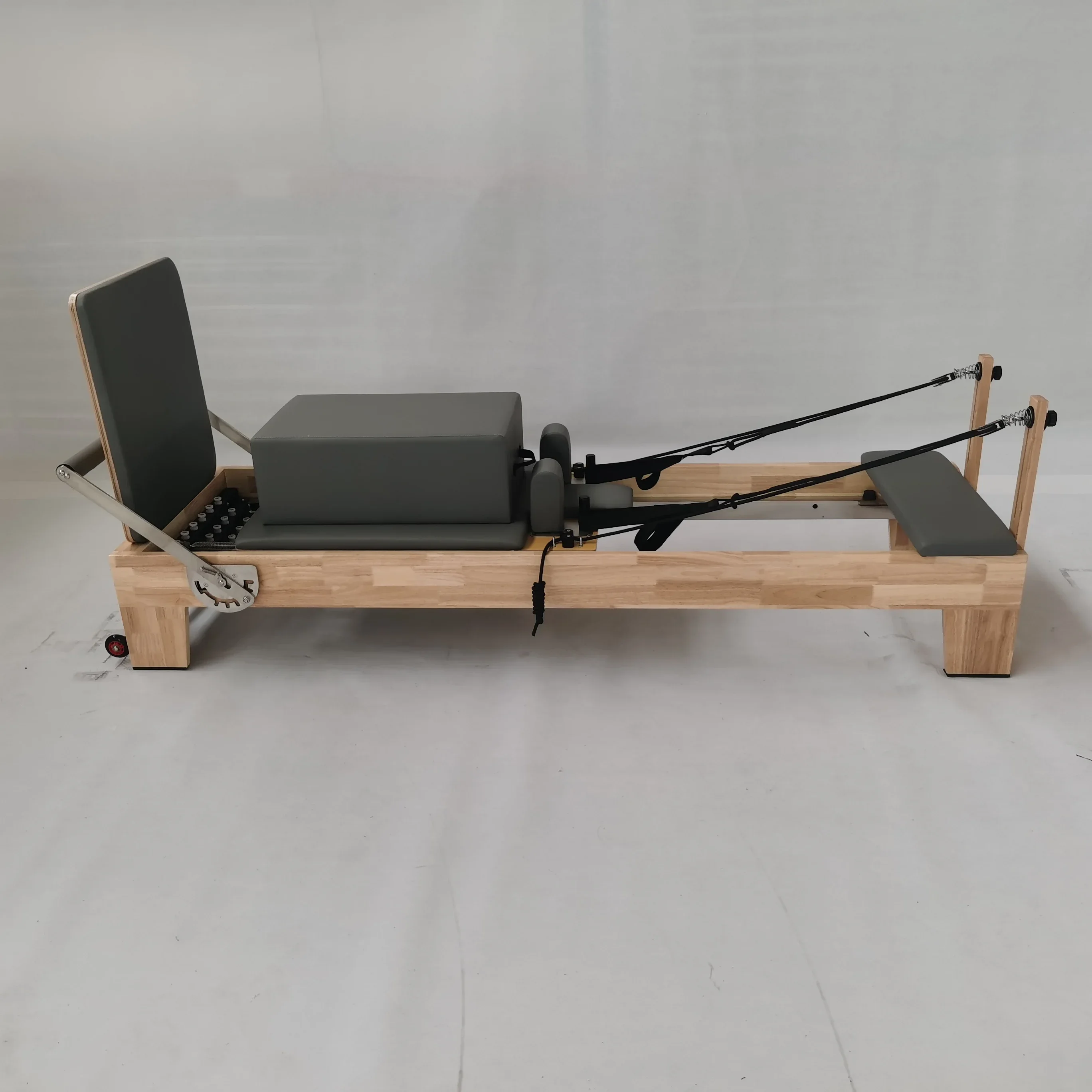 XdsNaruhitoProfessional Yoga Fitness Pilates Reformer Wood Home Workout Pilates Reformer Custom Studio Pilates Reformer
XdsNaruhitoProfessional Yoga Fitness Pilates Reformer Wood Home Workout Pilates Reformer Custom Studio Pilates Reformer