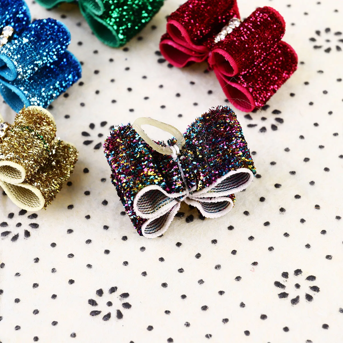 10Pcs Festive Bowknot Pet Hair Accessories Shiny Rhinestone Dog Hair Rings for Parades Photo Shoots
10Pcs Festive Bowknot Pet Hair Accessories Shiny Rhinestone Dog Hair Rings for Parades Photo Shoots