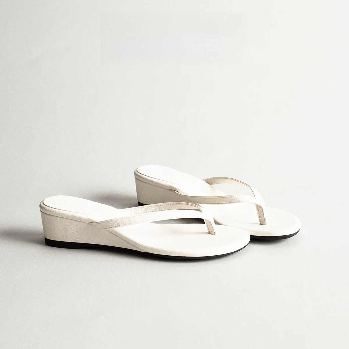 Thick Heel Sandals Women's Summer Outdoor Wear Match Skirts Fashion Casual Cool Slippers Beach Shoes Comfortable Slip-On Sandals
Thick Heel Sandals Women's Summer Outdoor Wear Match Skirts Fashion Casual Cool Slippers Beach Shoes Comfortable Slip-On Sandals